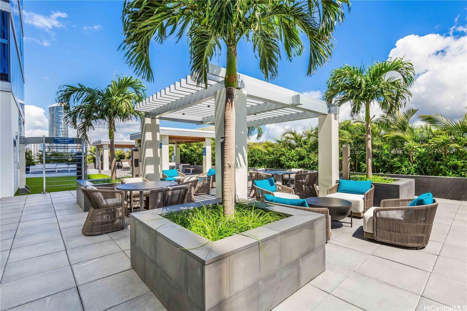 629 Keeaumoku Street Honolulu - Rental - photo 4 of 25