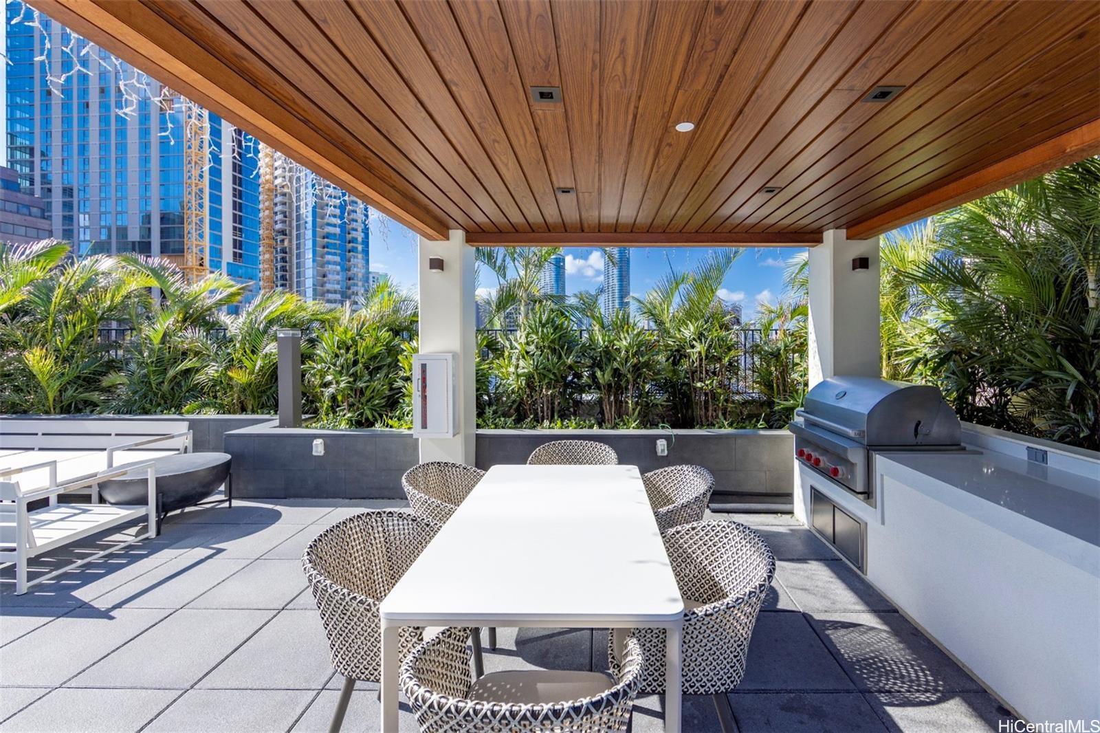 629 Keeaumoku Street Honolulu - Rental - photo 5 of 25