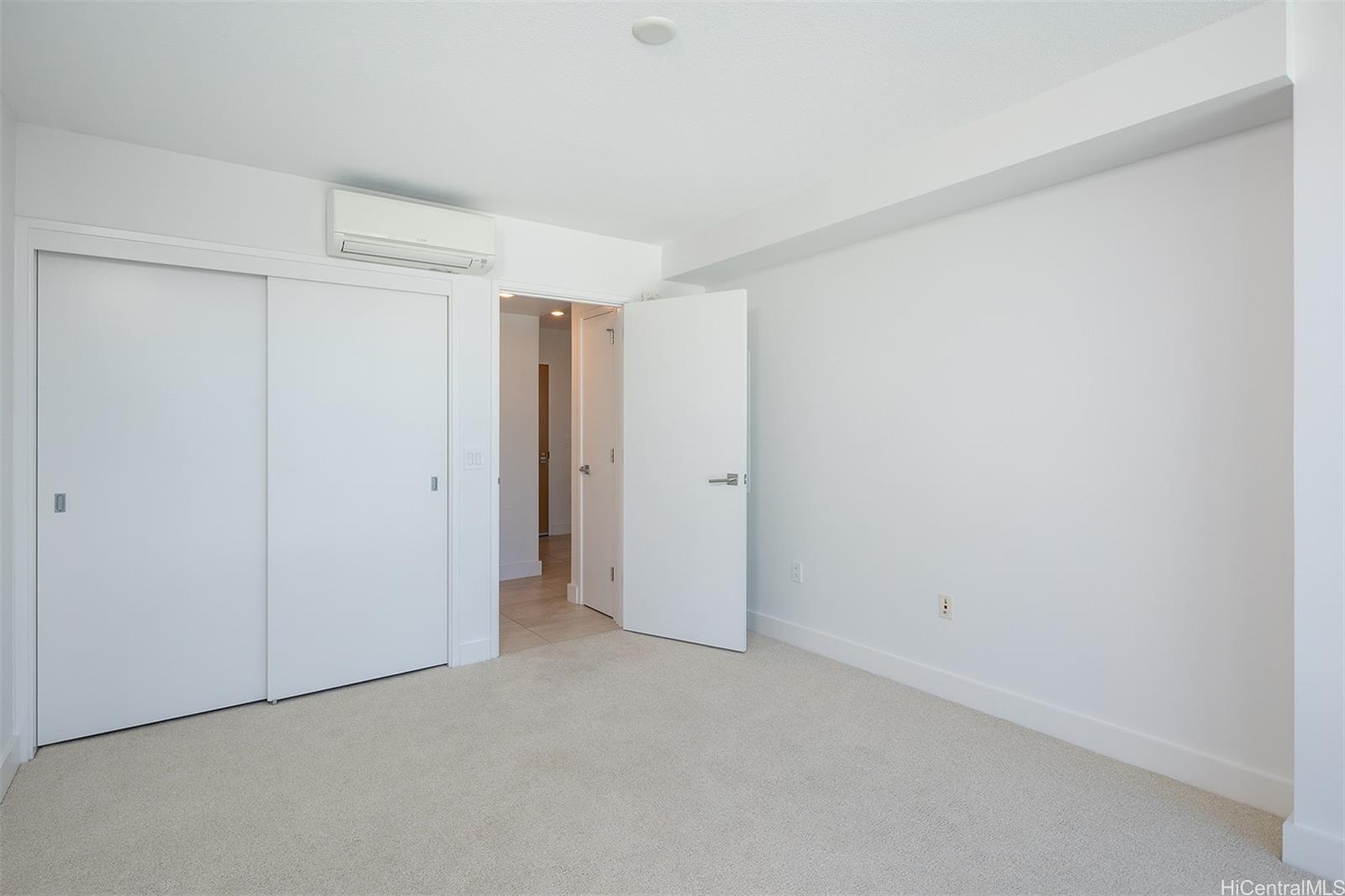 629 Keeaumoku St Honolulu - Rental - photo 8 of 24