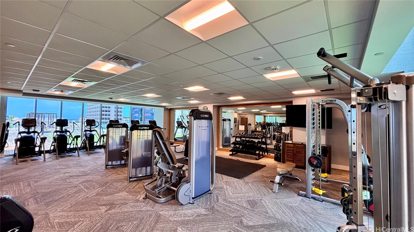 Azure Ala Moana condo # 2310, Honolulu, Hawaii - photo 18 of 21
