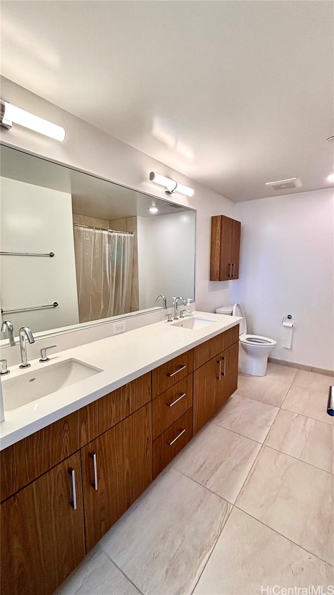 Azure Ala Moana condo # 2310, Honolulu, Hawaii - photo 6 of 18