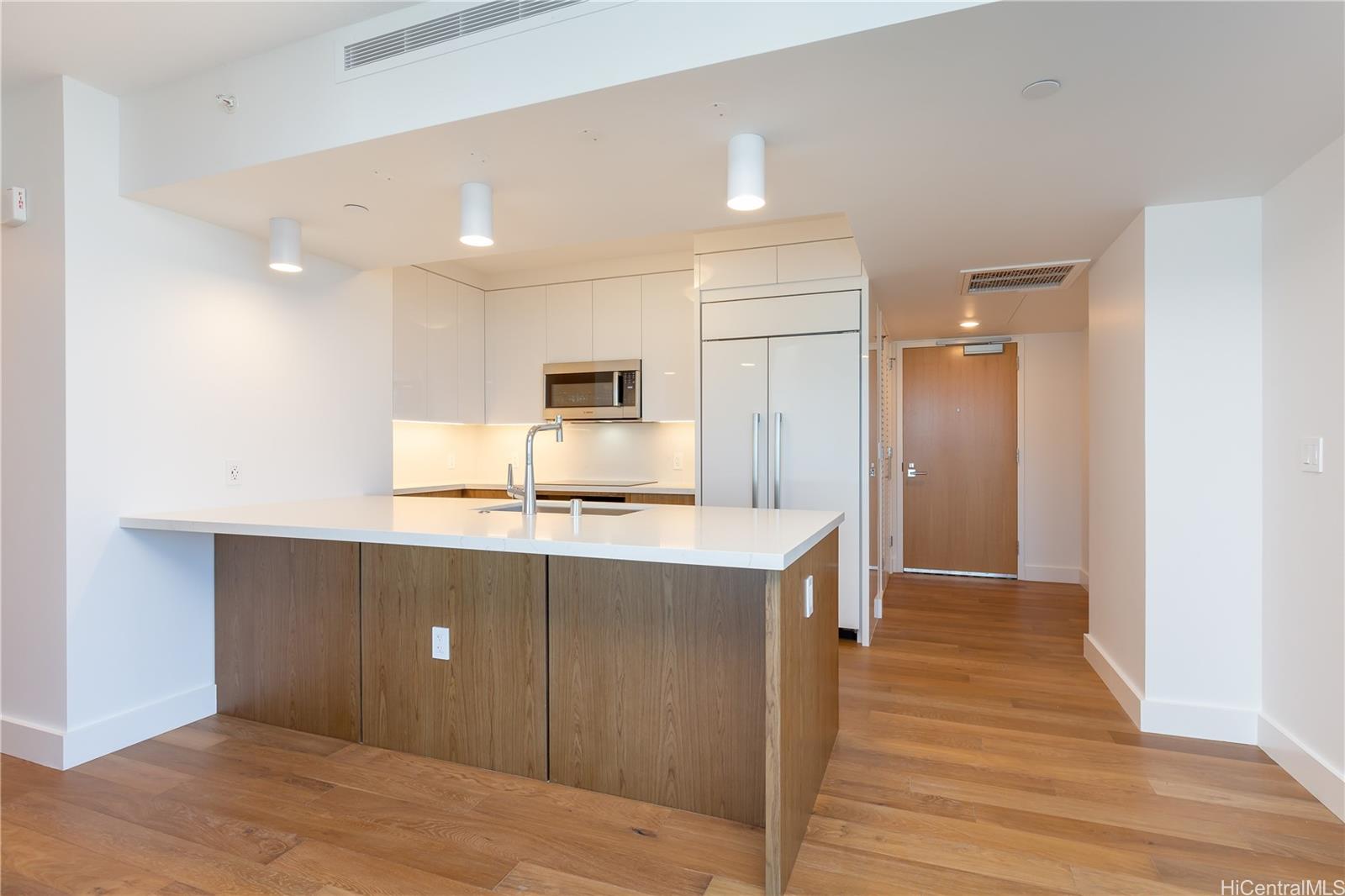 Azure Ala Moana condo # 2312, Honolulu, Hawaii - photo 3 of 25