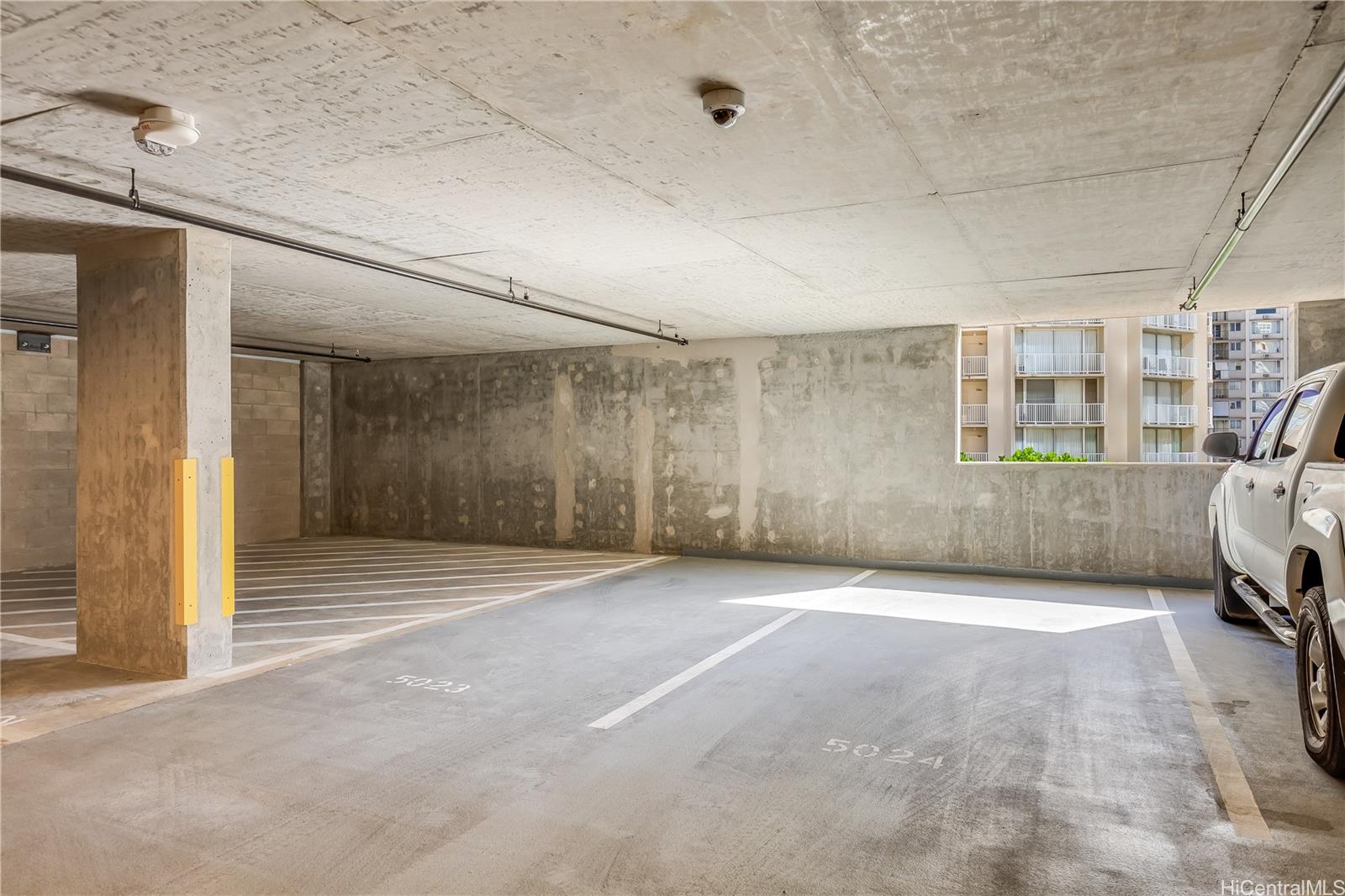 Azure Ala Moana condo # 2312, Honolulu, Hawaii - photo 14 of 25