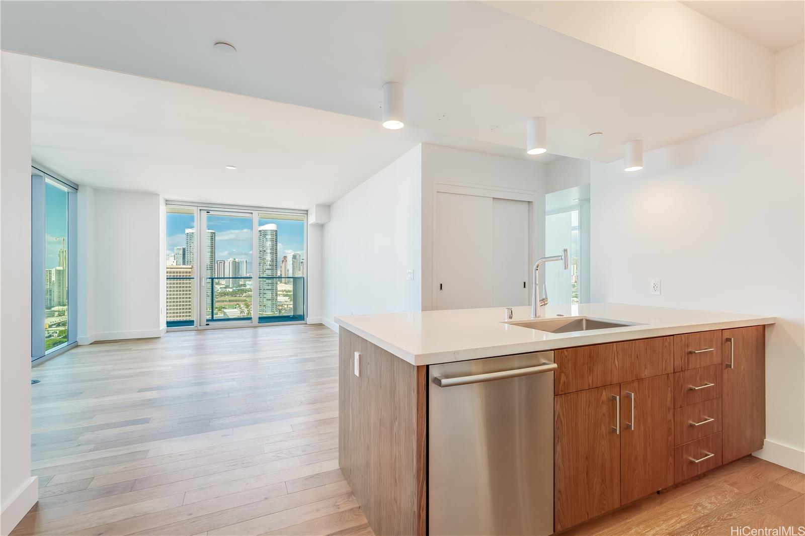 Azure Ala Moana condo # 2312, Honolulu, Hawaii - photo 4 of 25