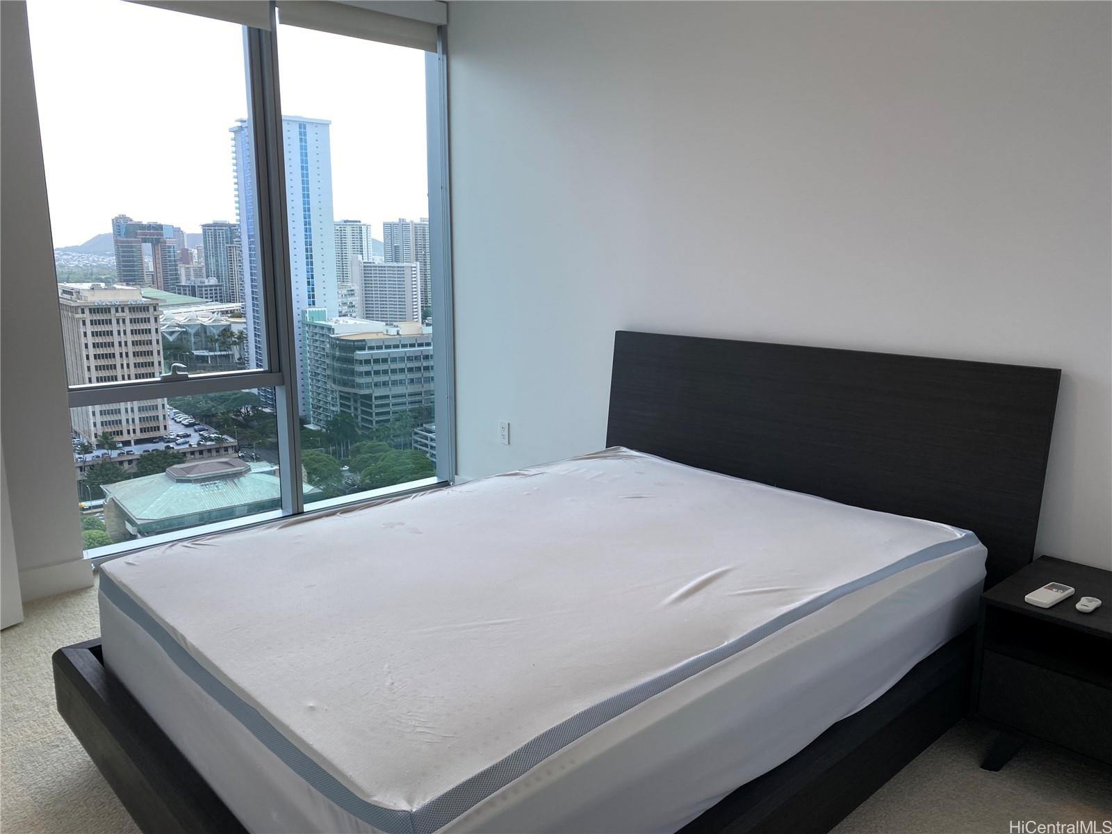 629 Keeaumoku St Honolulu - Rental - photo 14 of 20