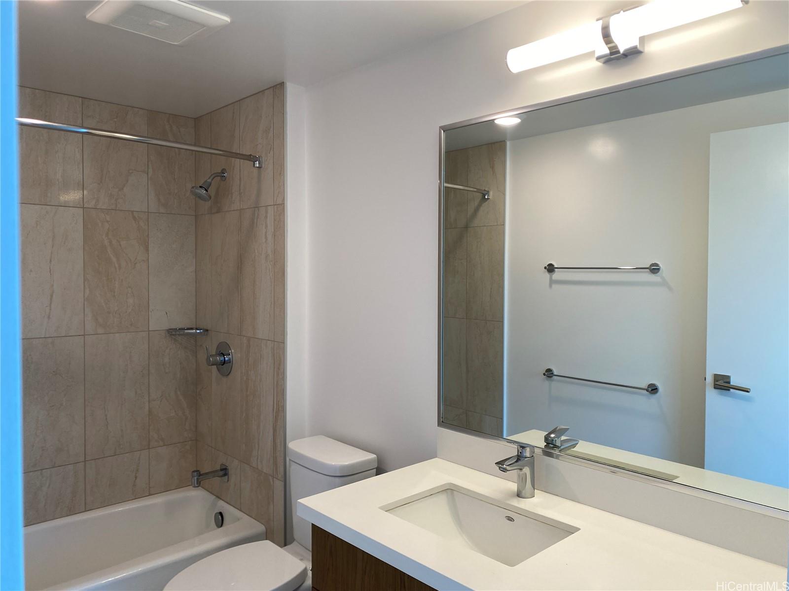 629 Keeaumoku St Honolulu - Rental - photo 16 of 20