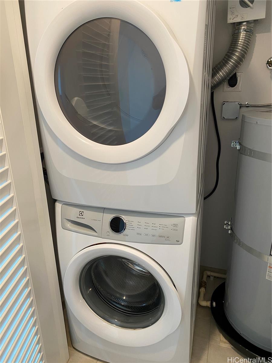 629 Keeaumoku St Honolulu - Rental - photo 17 of 20