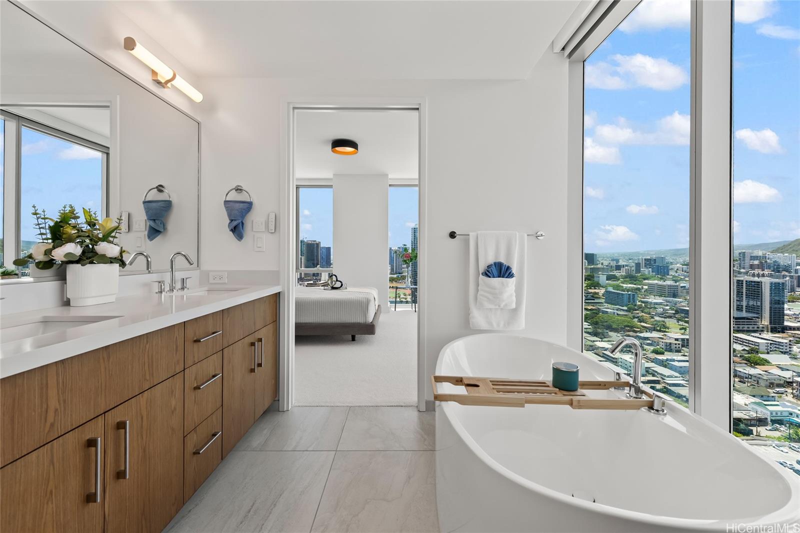 Azure Ala Moana condo # 2912, Honolulu, Hawaii - photo 14 of 24