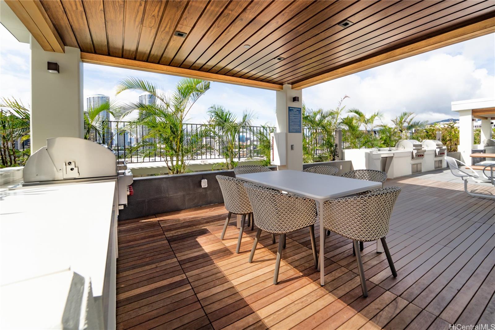 Azure Ala Moana condo # 3010, Honolulu, Hawaii - photo 13 of 15