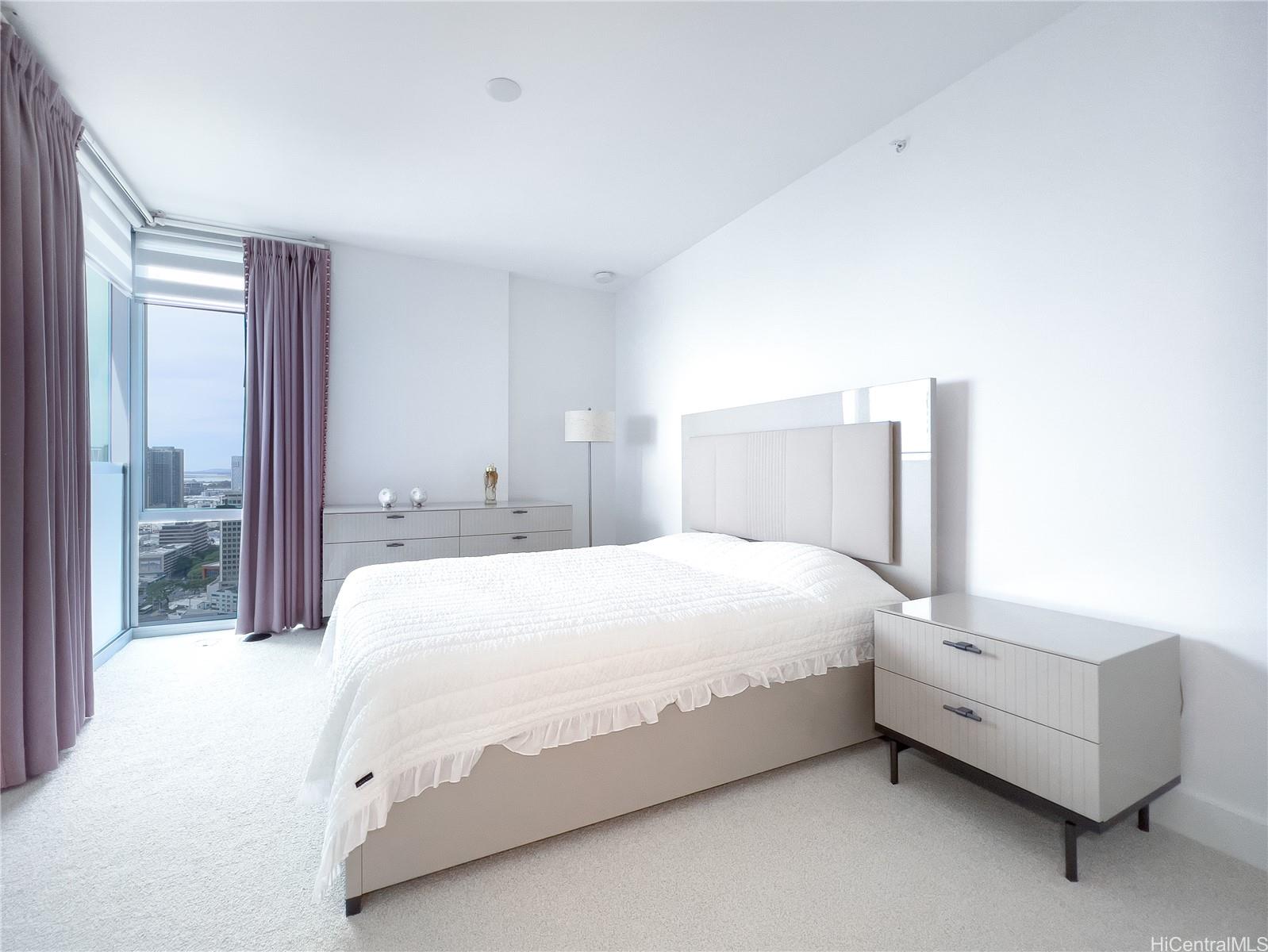 Azure Ala Moana condo # 3010, Honolulu, Hawaii - photo 5 of 15