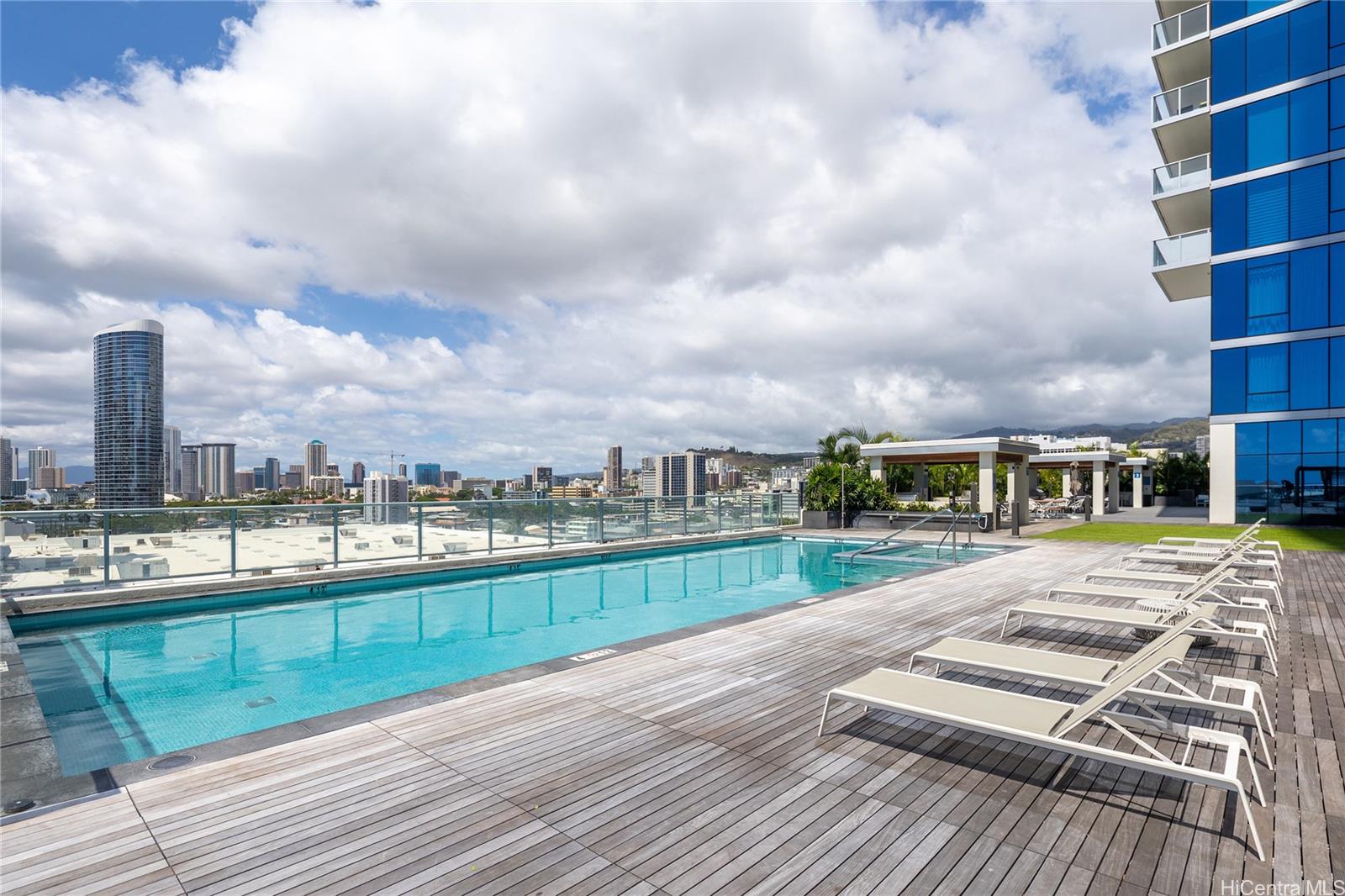 Azure Ala Moana condo # 3210, Honolulu, Hawaii - photo 16 of 19