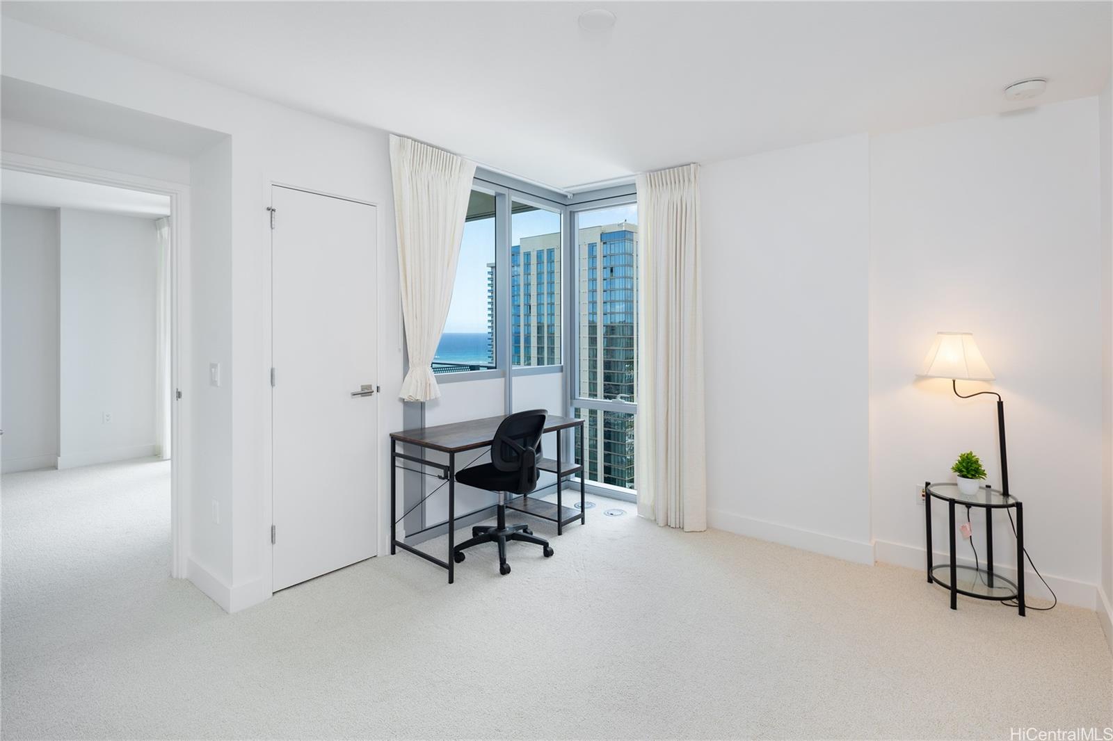 Azure Ala Moana condo # 3210, Honolulu, Hawaii - photo 6 of 19
