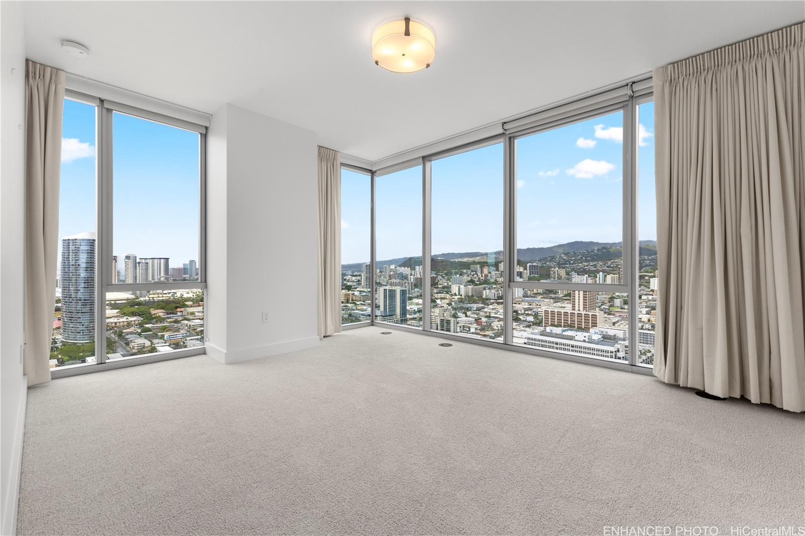 Azure Ala Moana condo # 3212, Honolulu, Hawaii - photo 5 of 23