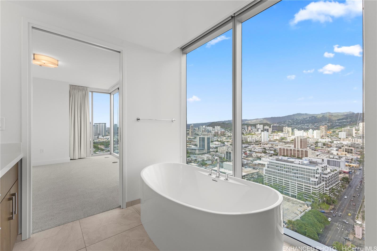 Azure Ala Moana condo # 3212, Honolulu, Hawaii - photo 9 of 23