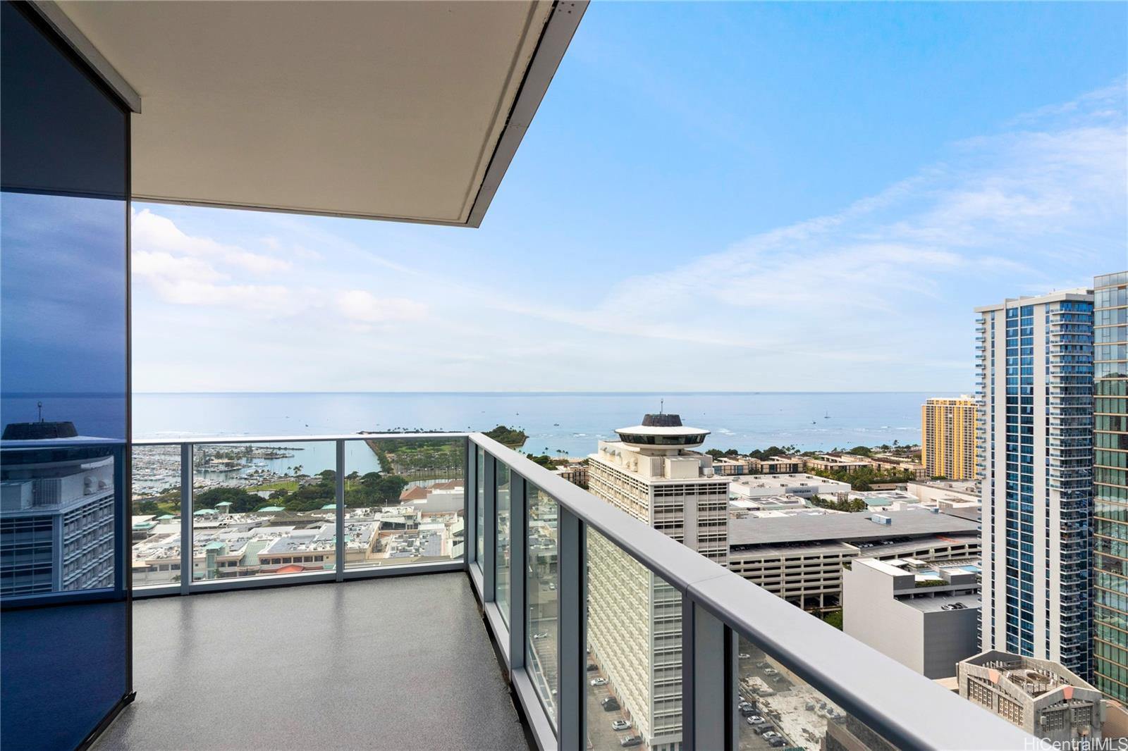 Azure Ala Moana condo # 3401, Honolulu, Hawaii - photo 16 of 21