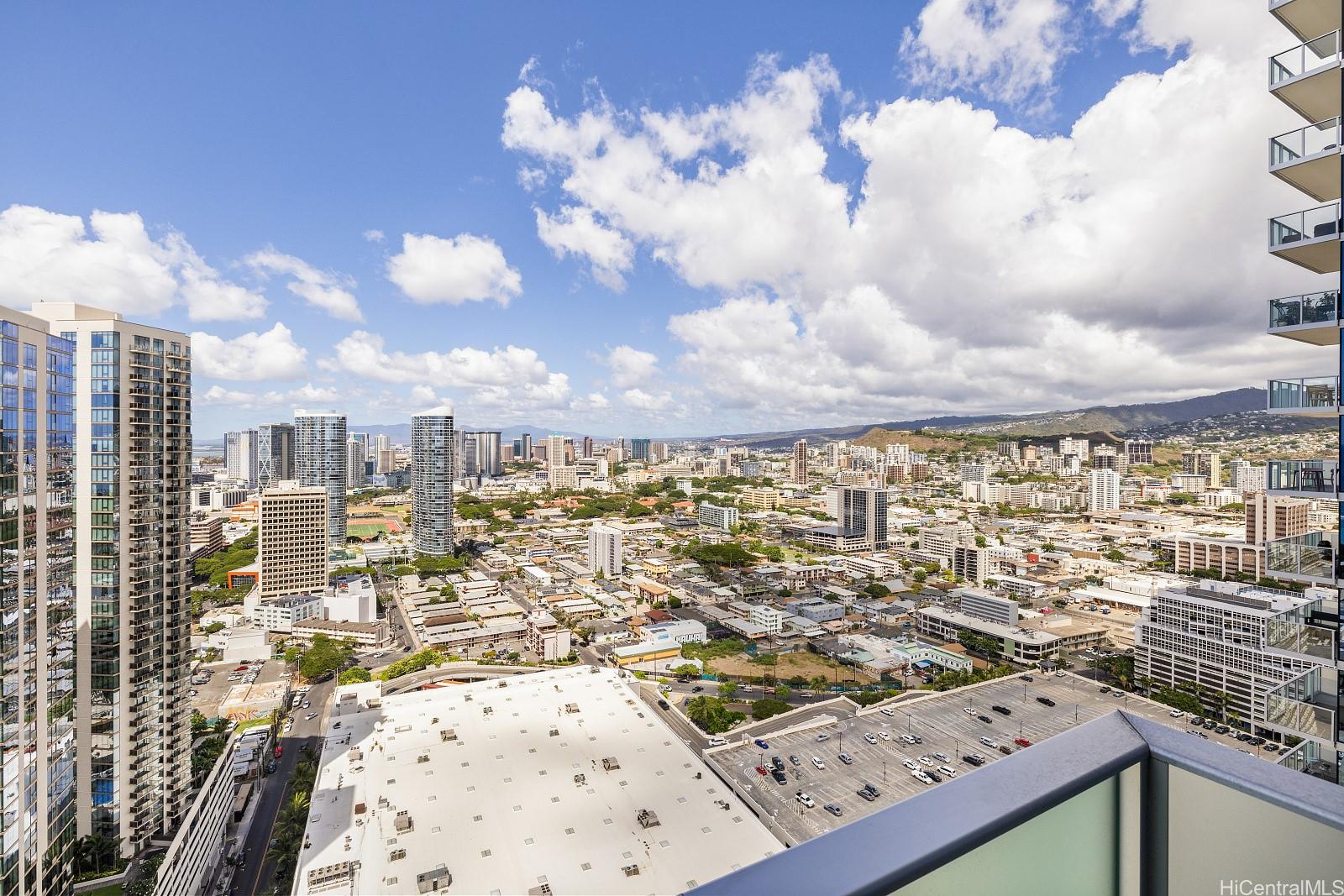 Azure Ala Moana condo # 3502, Honolulu, Hawaii - photo 4 of 25