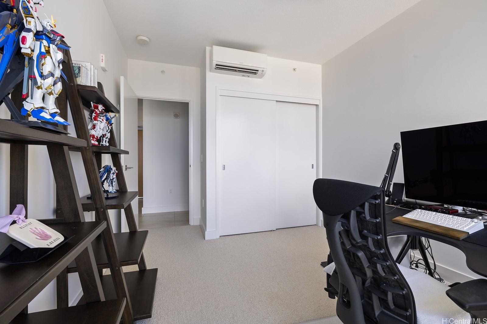 Azure Ala Moana condo # 3502, Honolulu, Hawaii - photo 10 of 25