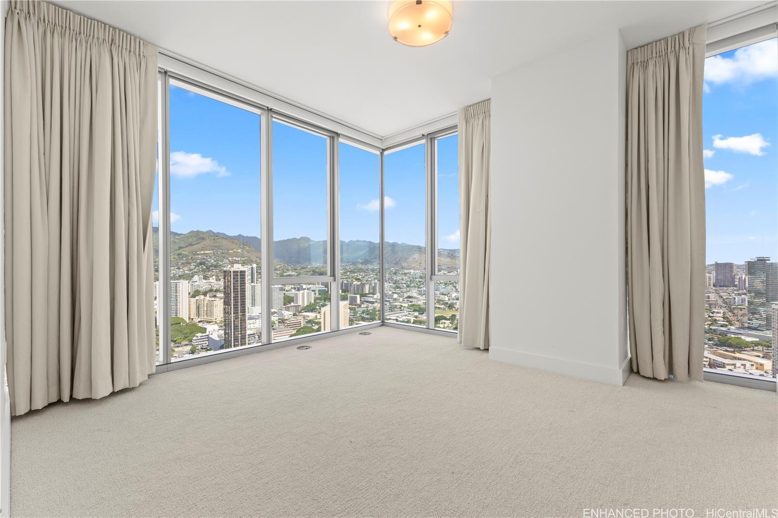 Azure Ala Moana condo # 3711, Honolulu, Hawaii - photo 11 of 24