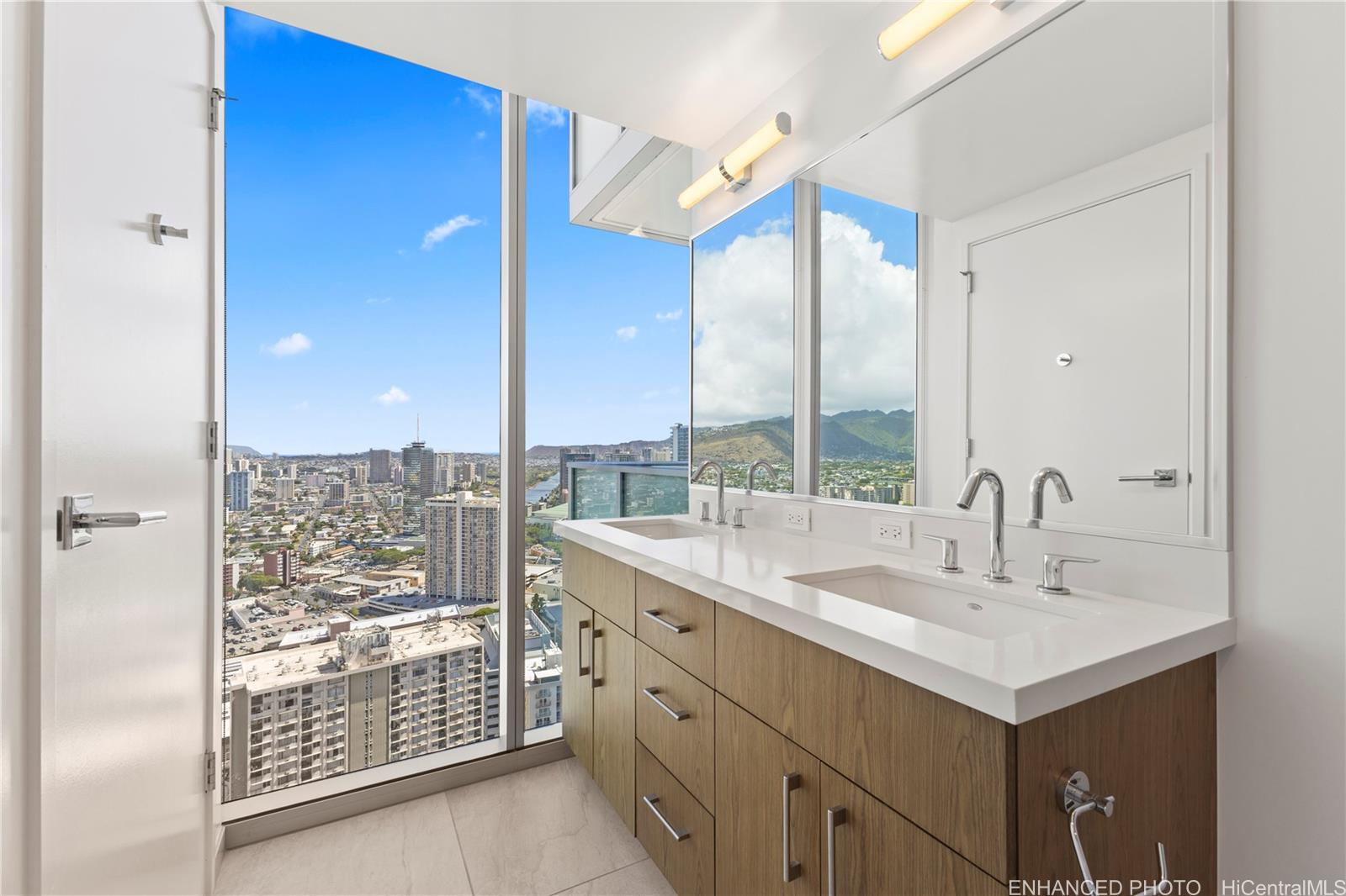 Azure Ala Moana condo # 3711, Honolulu, Hawaii - photo 13 of 24