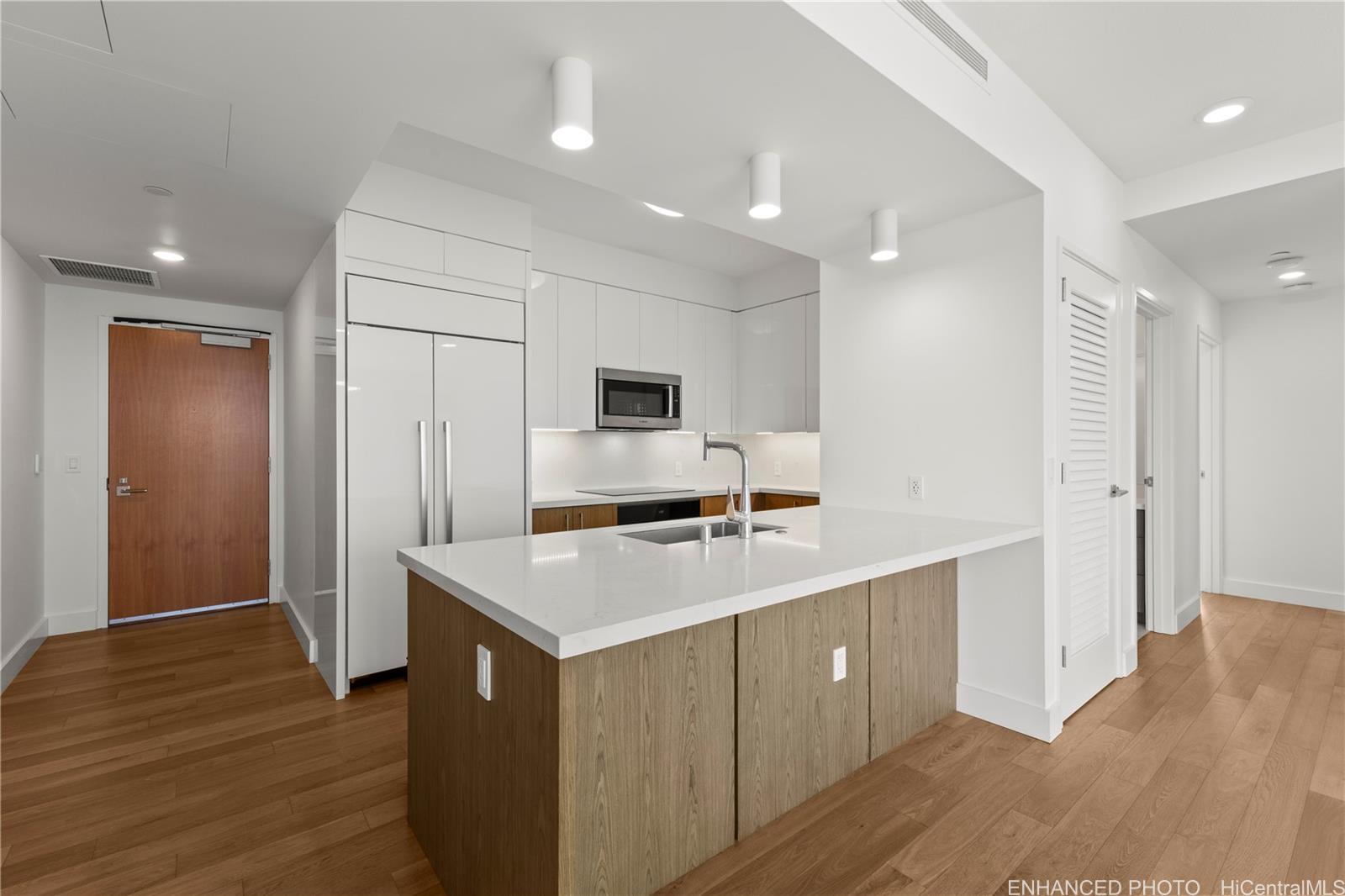 Azure Ala Moana condo # 3711, Honolulu, Hawaii - photo 3 of 24