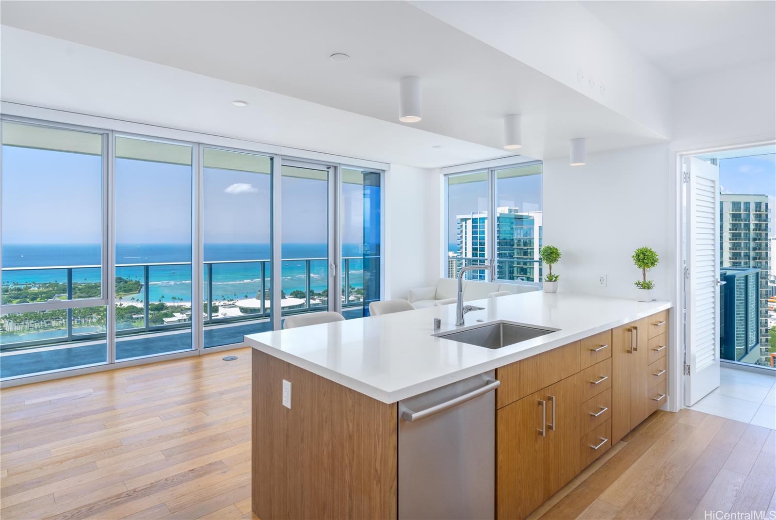 Azure Ala Moana condo # 3801, Honolulu, Hawaii - photo 5 of 18