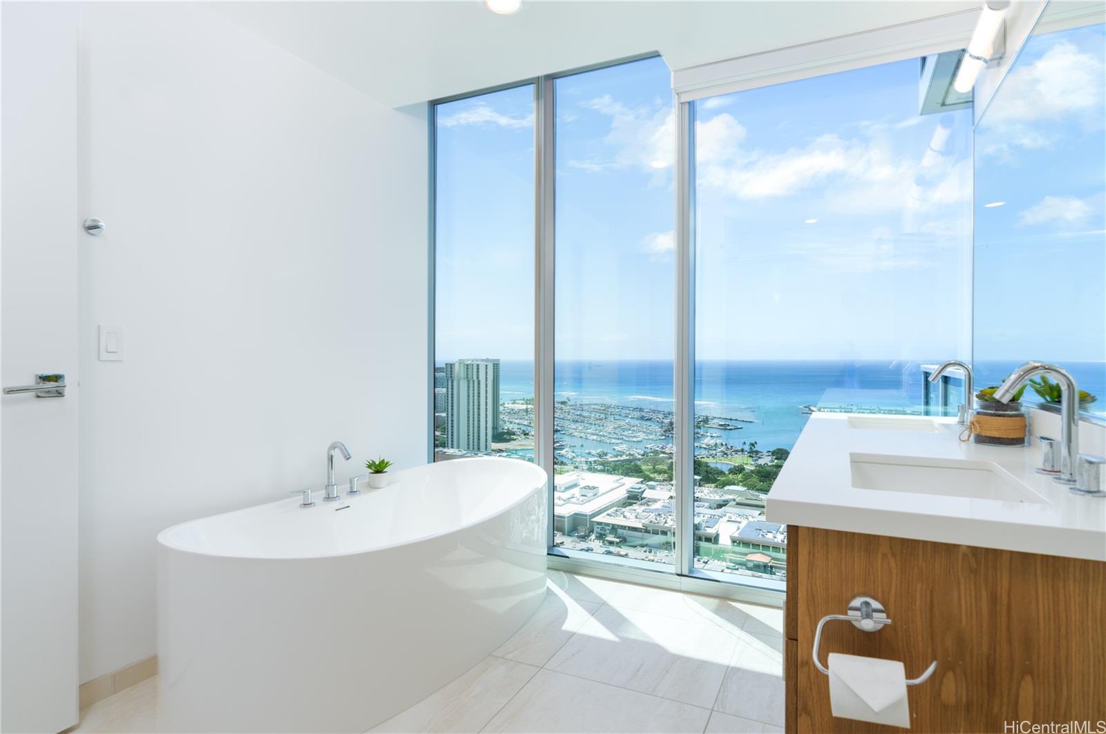 Azure Ala Moana condo # 3801, Honolulu, Hawaii - photo 10 of 25