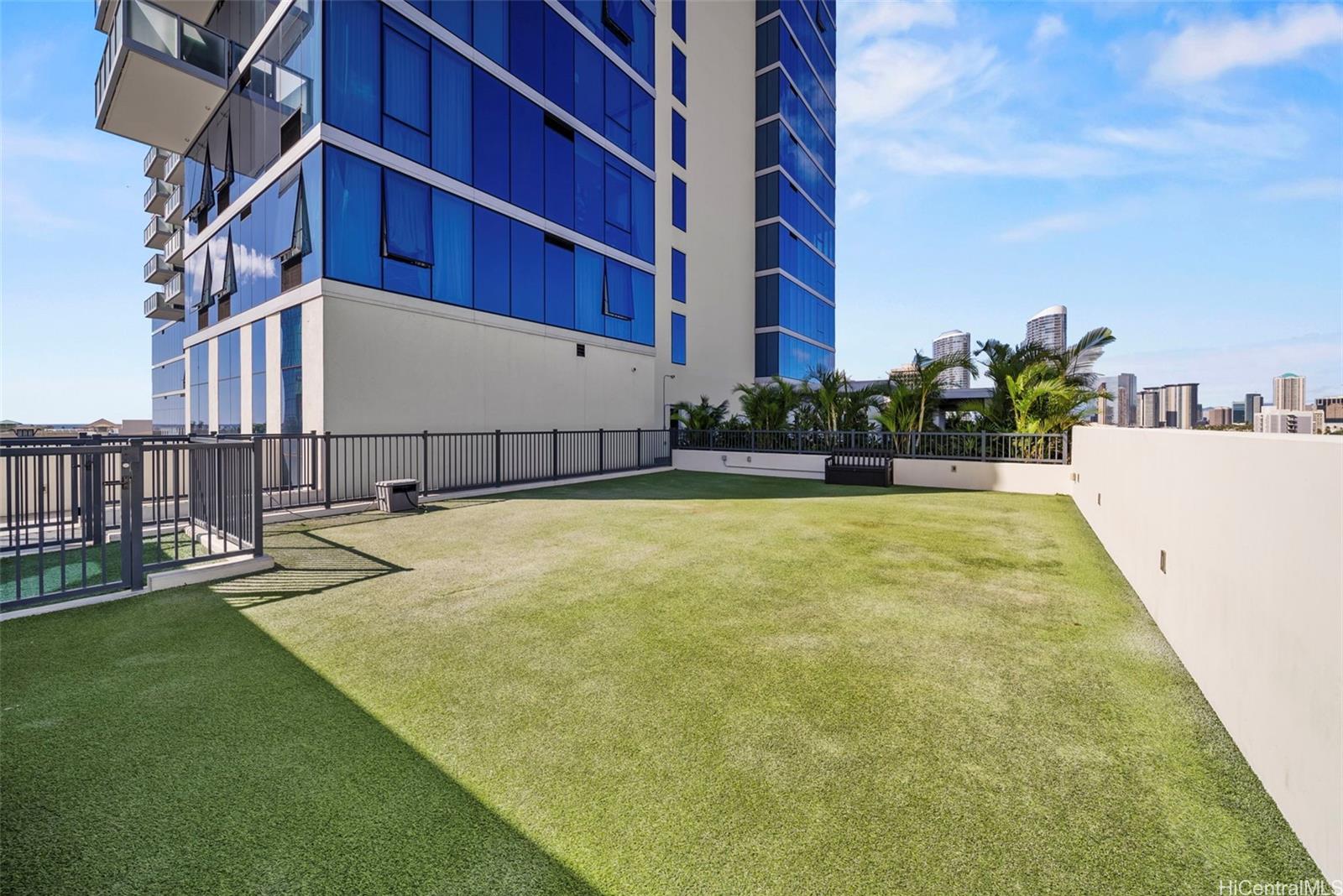 Azure Ala Moana condo # 3810, Honolulu, Hawaii - photo 17 of 22