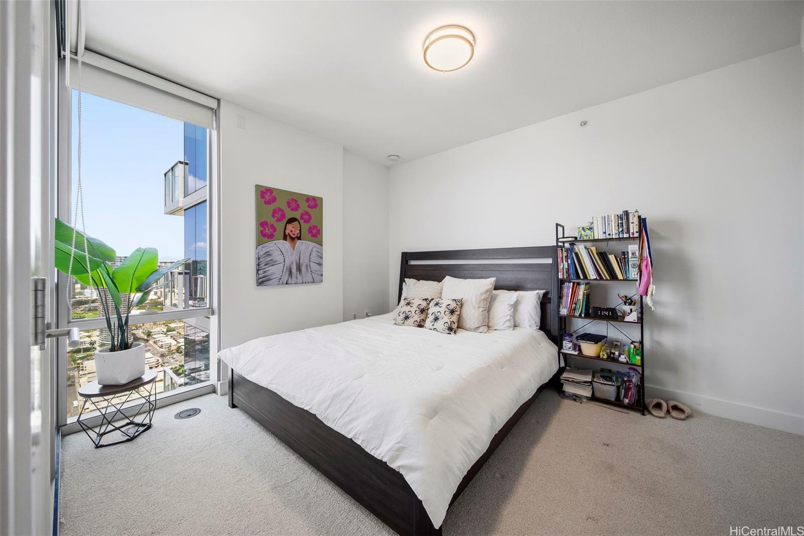 Azure Ala Moana condo # 3810, Honolulu, Hawaii - photo 8 of 22