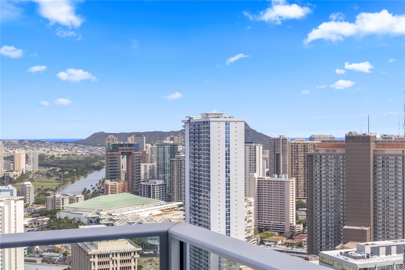 Azure Ala Moana condo # 3903, Honolulu, Hawaii - photo 4 of 21