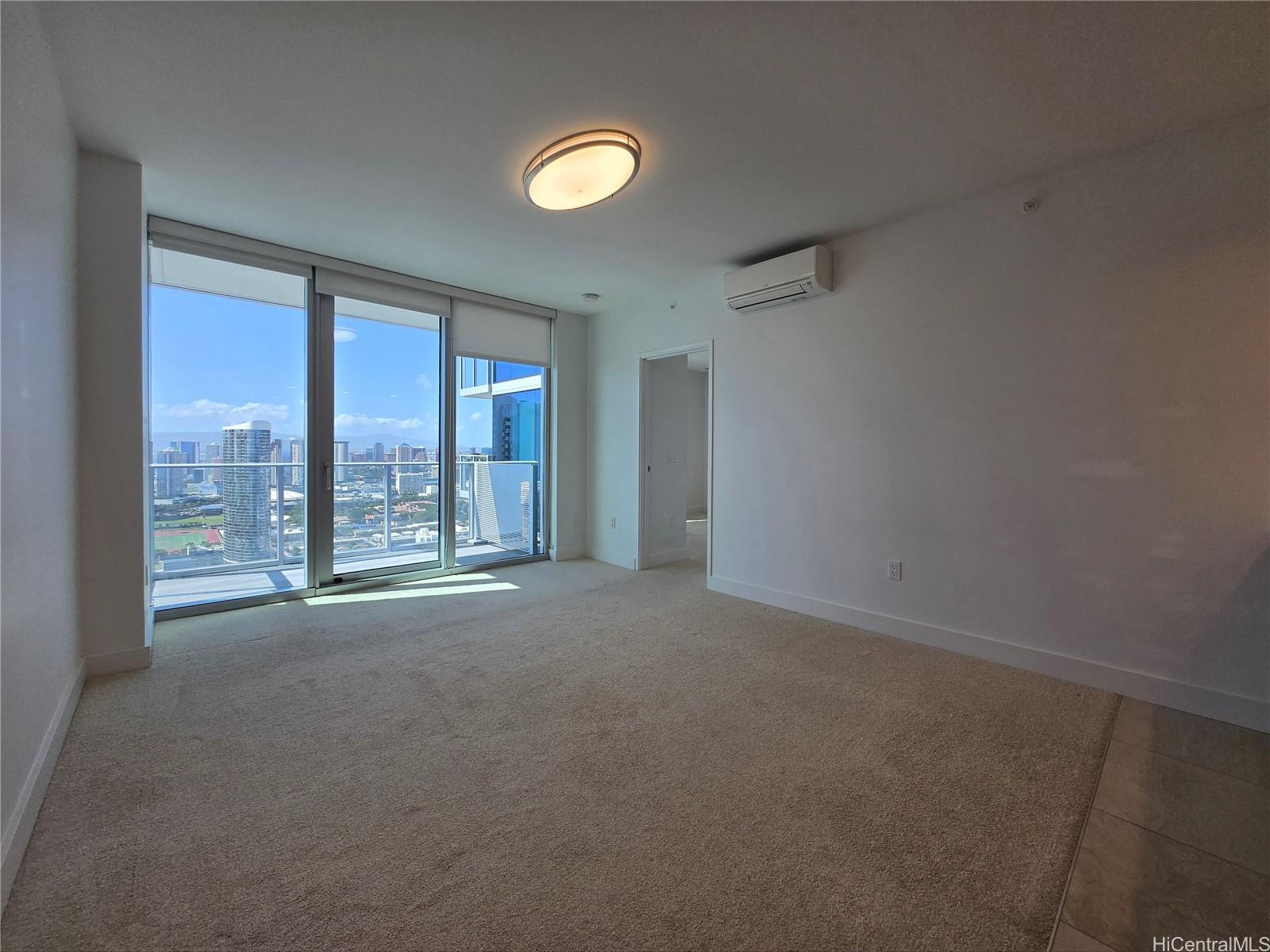 629 Keeaumoku Sts Honolulu - Rental - photo 6 of 25