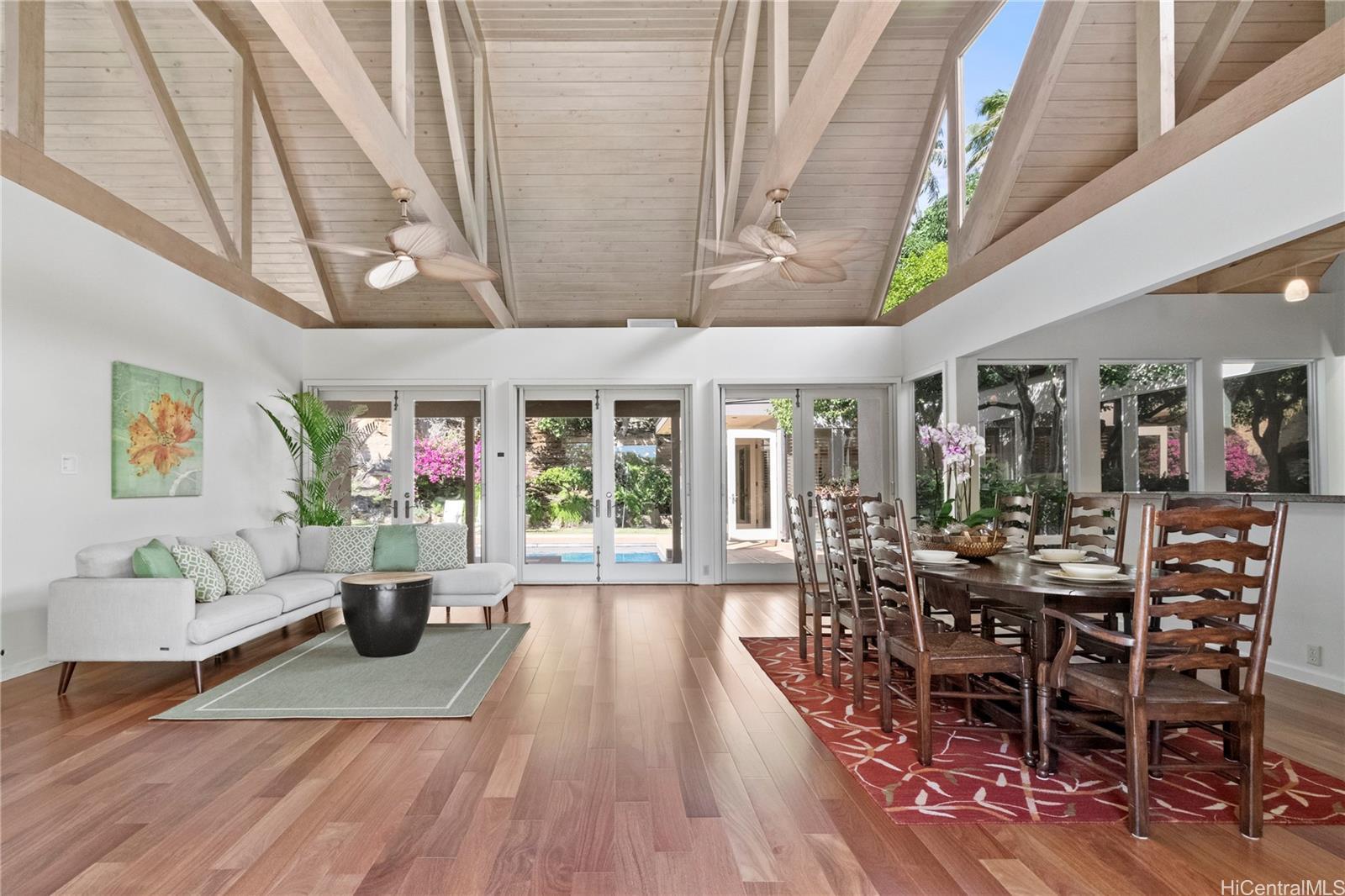 630  Ahakea Street Kahala Area, Diamond Head home - photo 4 of 25