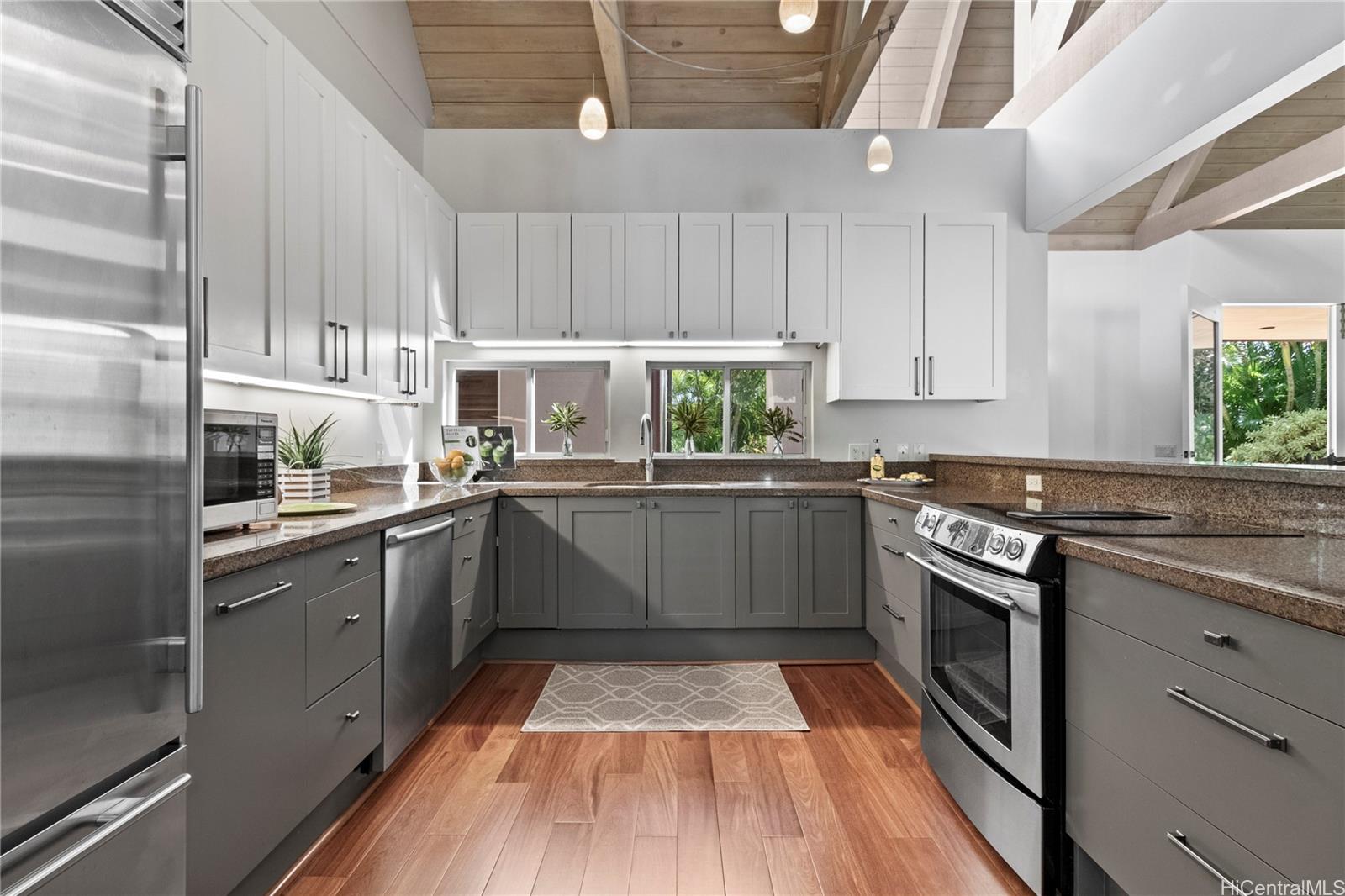 630  Ahakea Street Kahala Area, Diamond Head home - photo 5 of 25