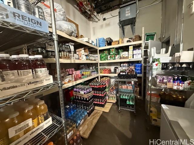 630 Cooke Street Kakaako  - photo 3 of 8