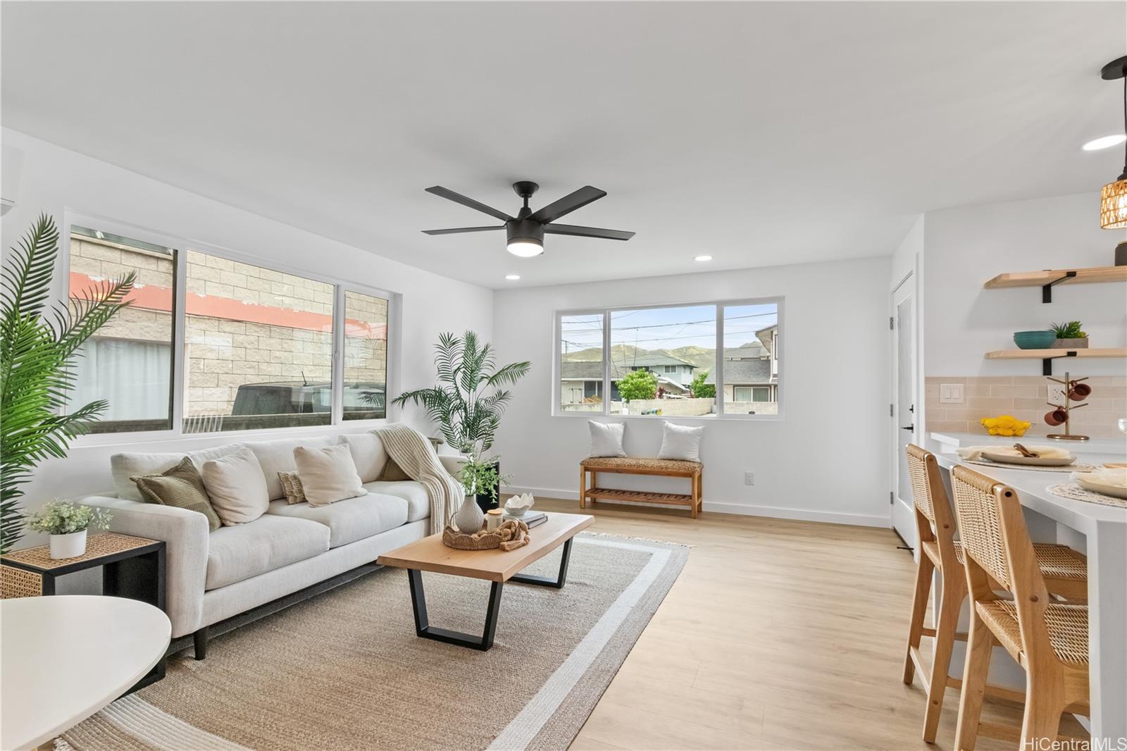 631  Punaa Street Coconut Grove, Kailua home - photo 3 of 16