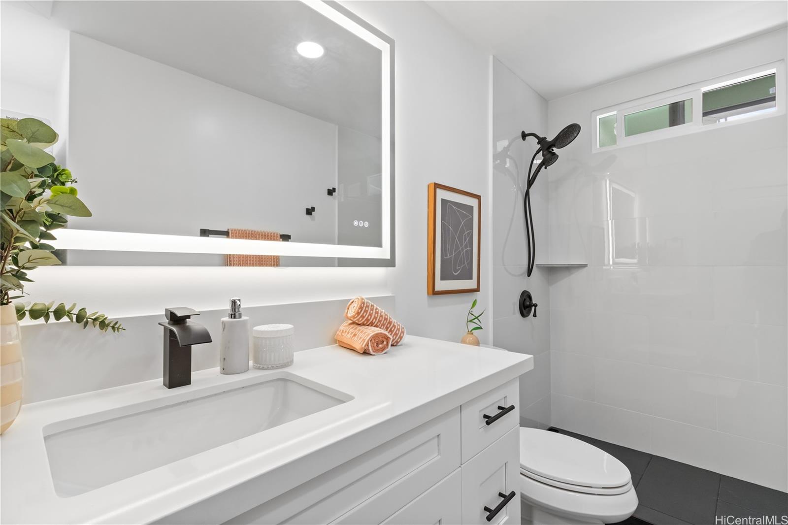 631  Punaa Street Coconut Grove, Kailua home - photo 8 of 16