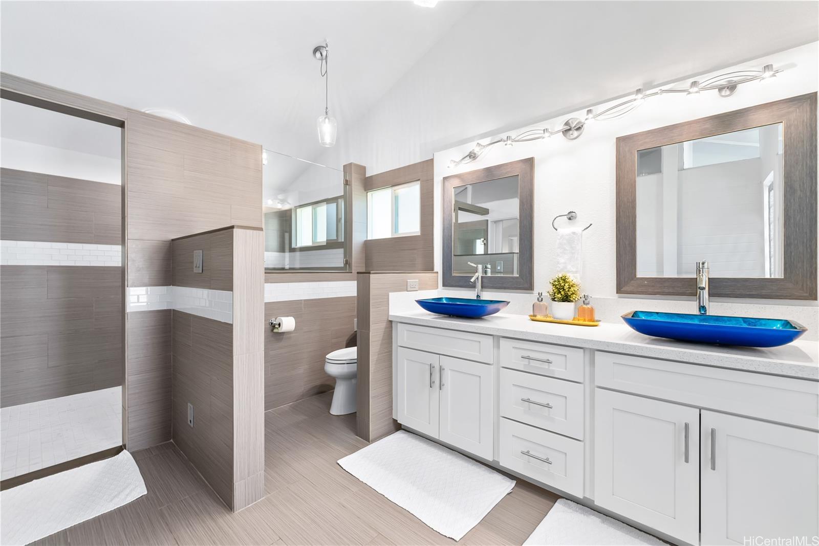 6312  Ookala Place West Marina, Hawaii Kai home - photo 11 of 24