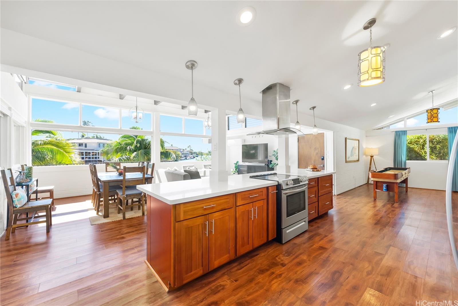 6312  Ookala Place West Marina, Hawaii Kai home - photo 5 of 24