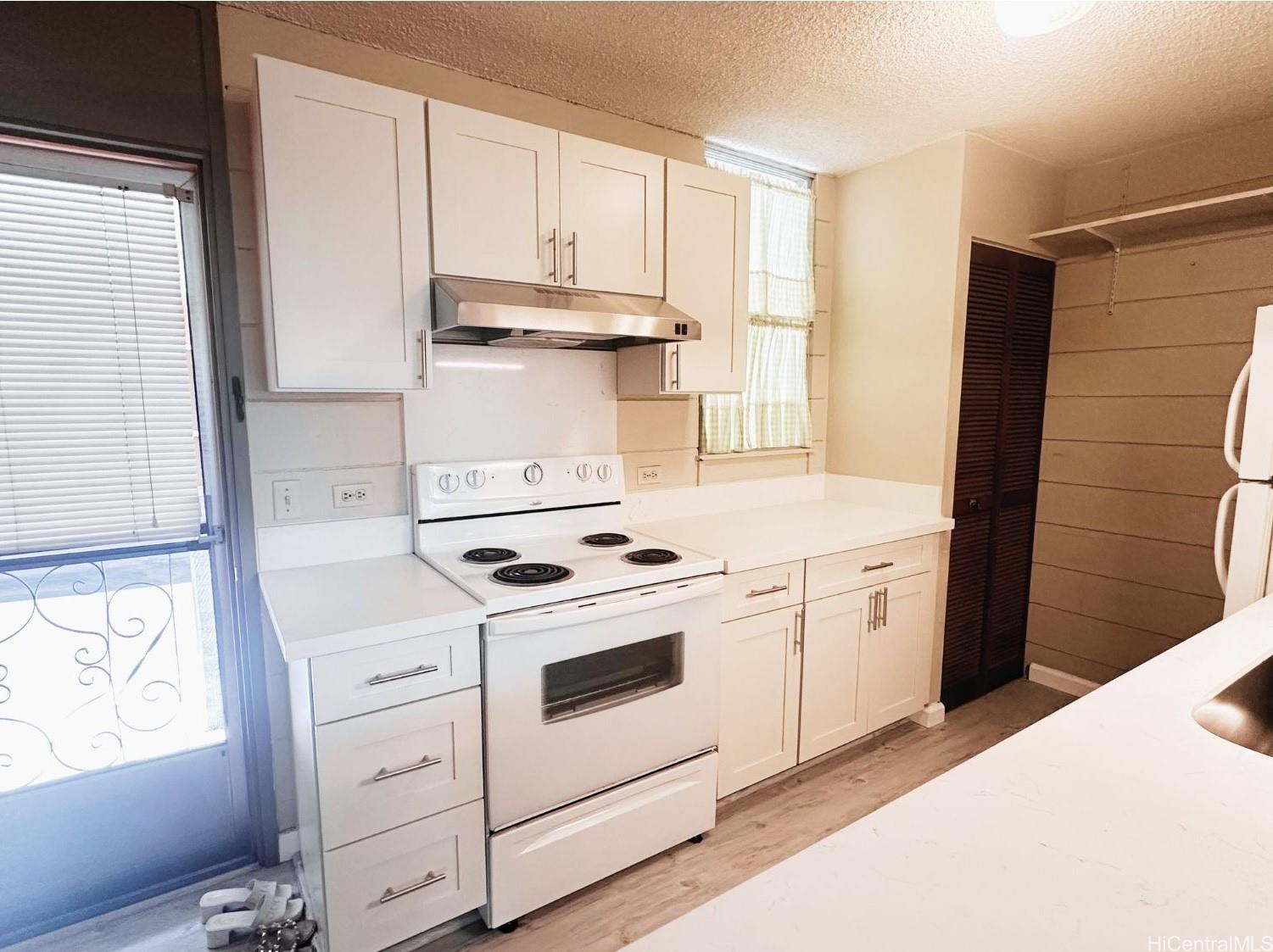 Nalanui Hale condo # 215, Honolulu, Hawaii - photo 6 of 9