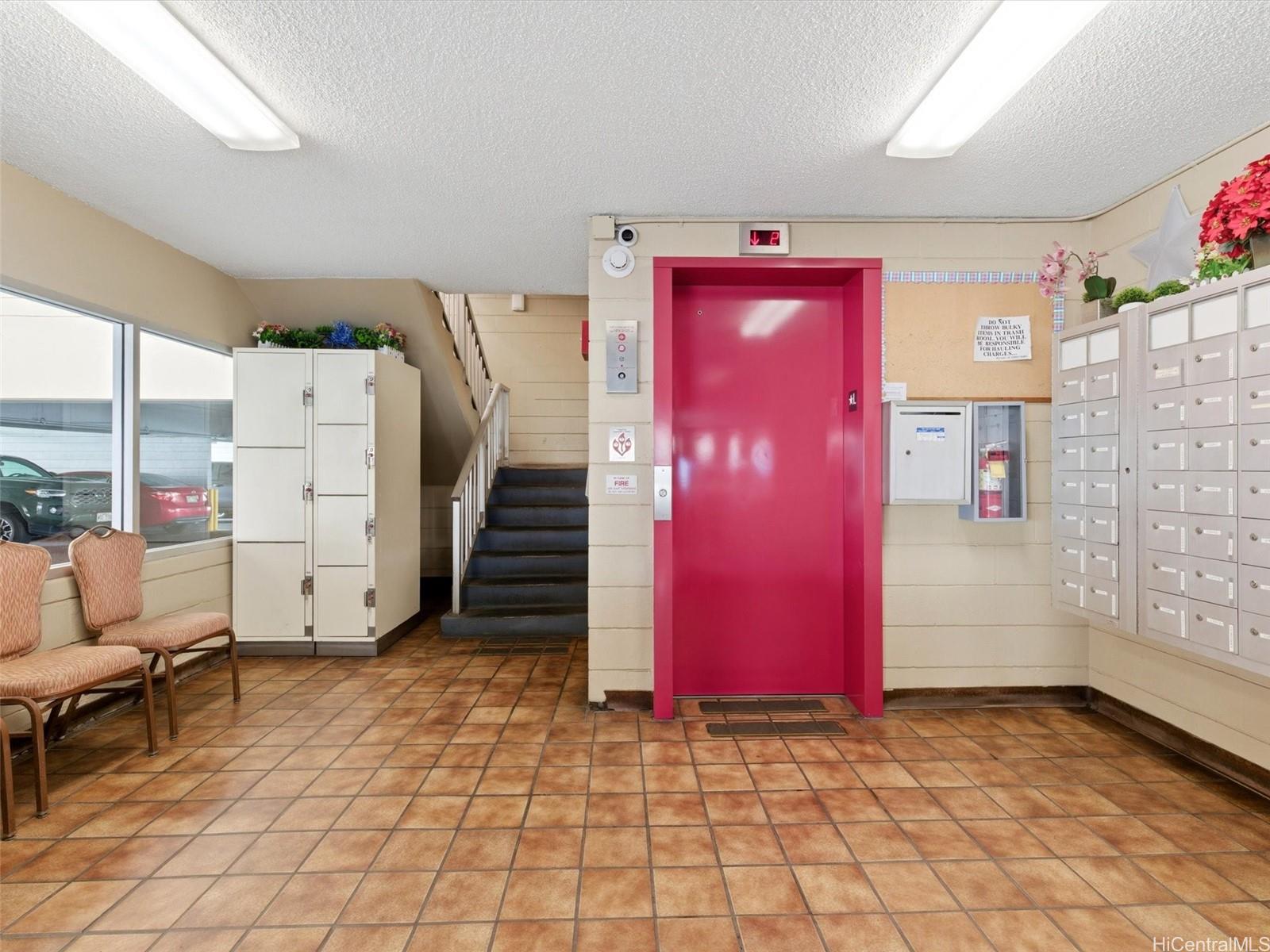 Nalanui Hale condo # 401, Honolulu, Hawaii - photo 15 of 20