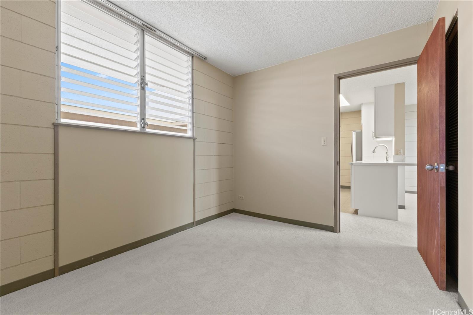 Nalanui Hale condo # 409, Honolulu, Hawaii - photo 11 of 15