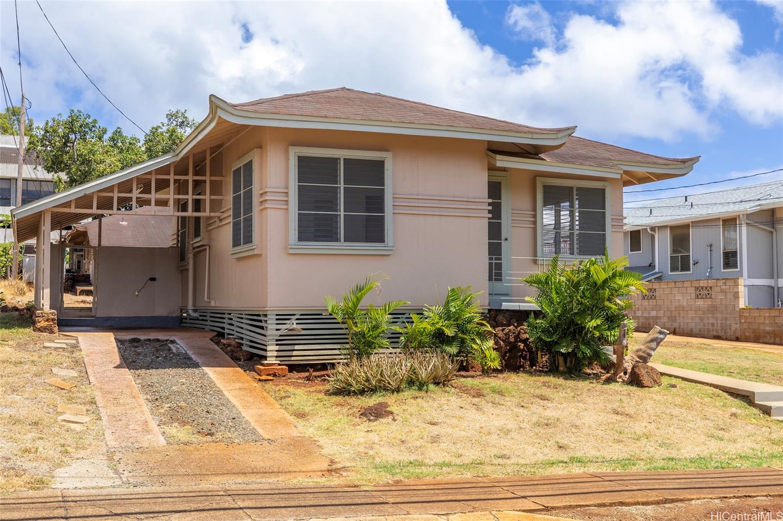 635 12th Ave A, Honolulu, Hi 96816 Kaimuki