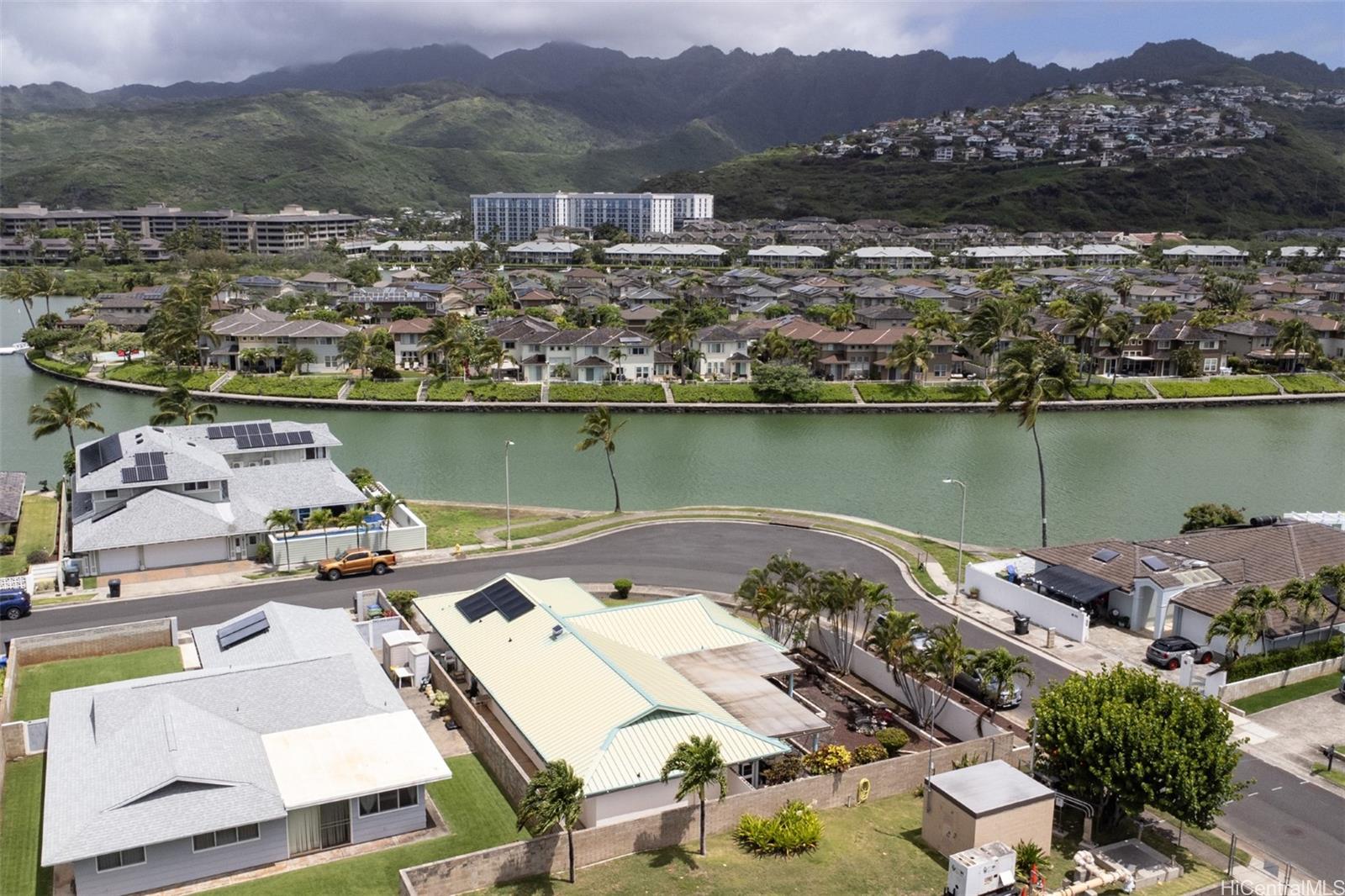 636  Kaumakani Street Luna Kai, Hawaii Kai home - photo 25 of 25