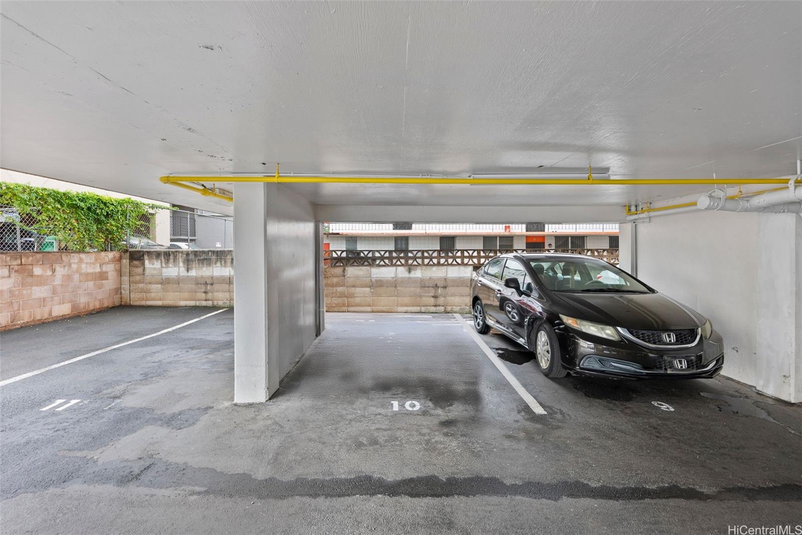 Nalanui Apts condo # 302, Honolulu, Hawaii - photo 12 of 14