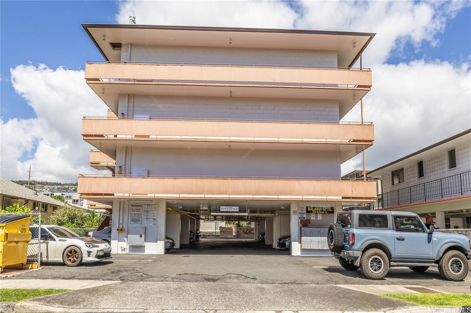 636 Nalanui Street townhouse # 404, Honolulu, Hawaii - photo 13 of 13