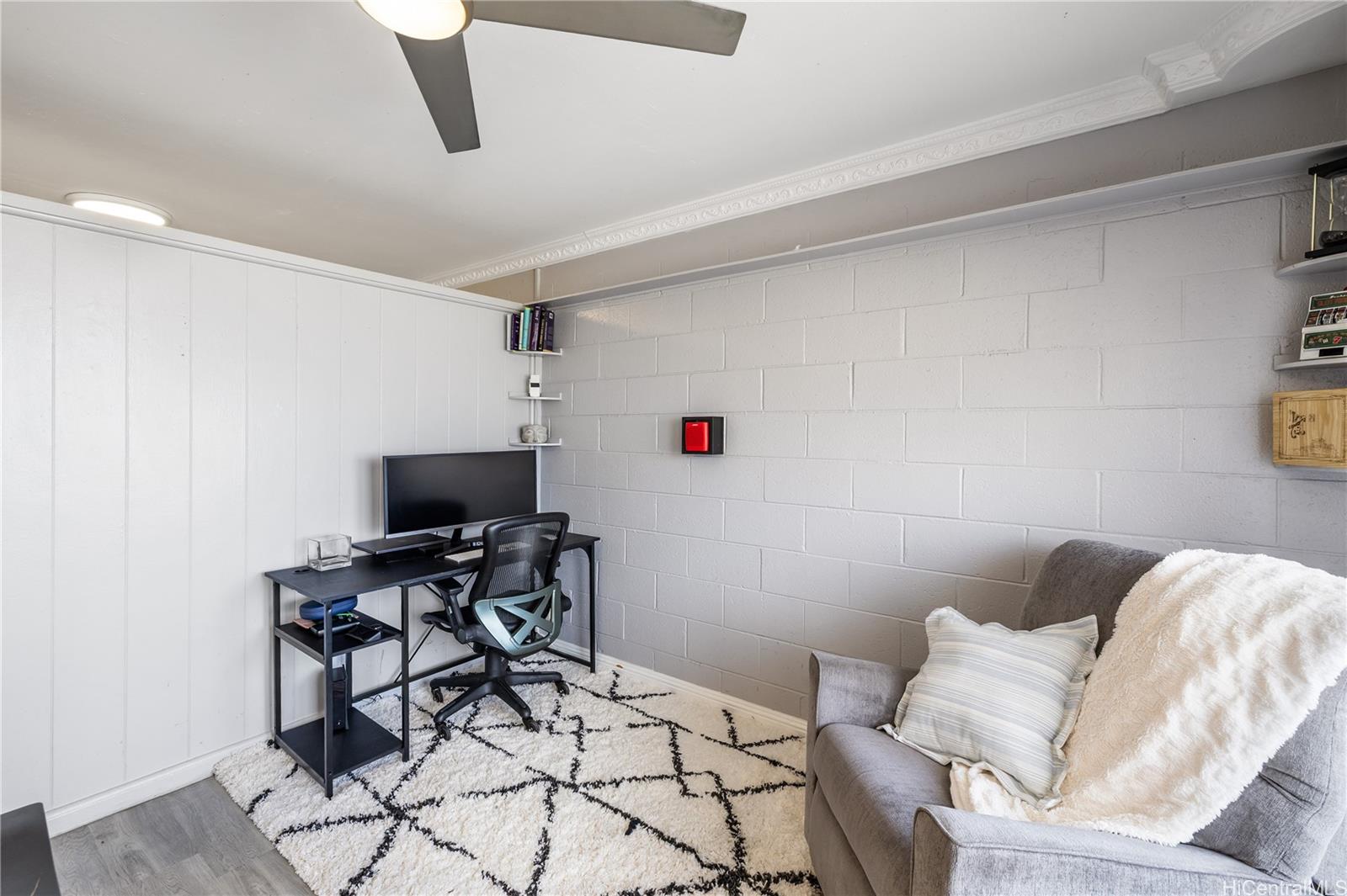 636 Nalanui Street townhouse # 404, Honolulu, Hawaii - photo 4 of 13