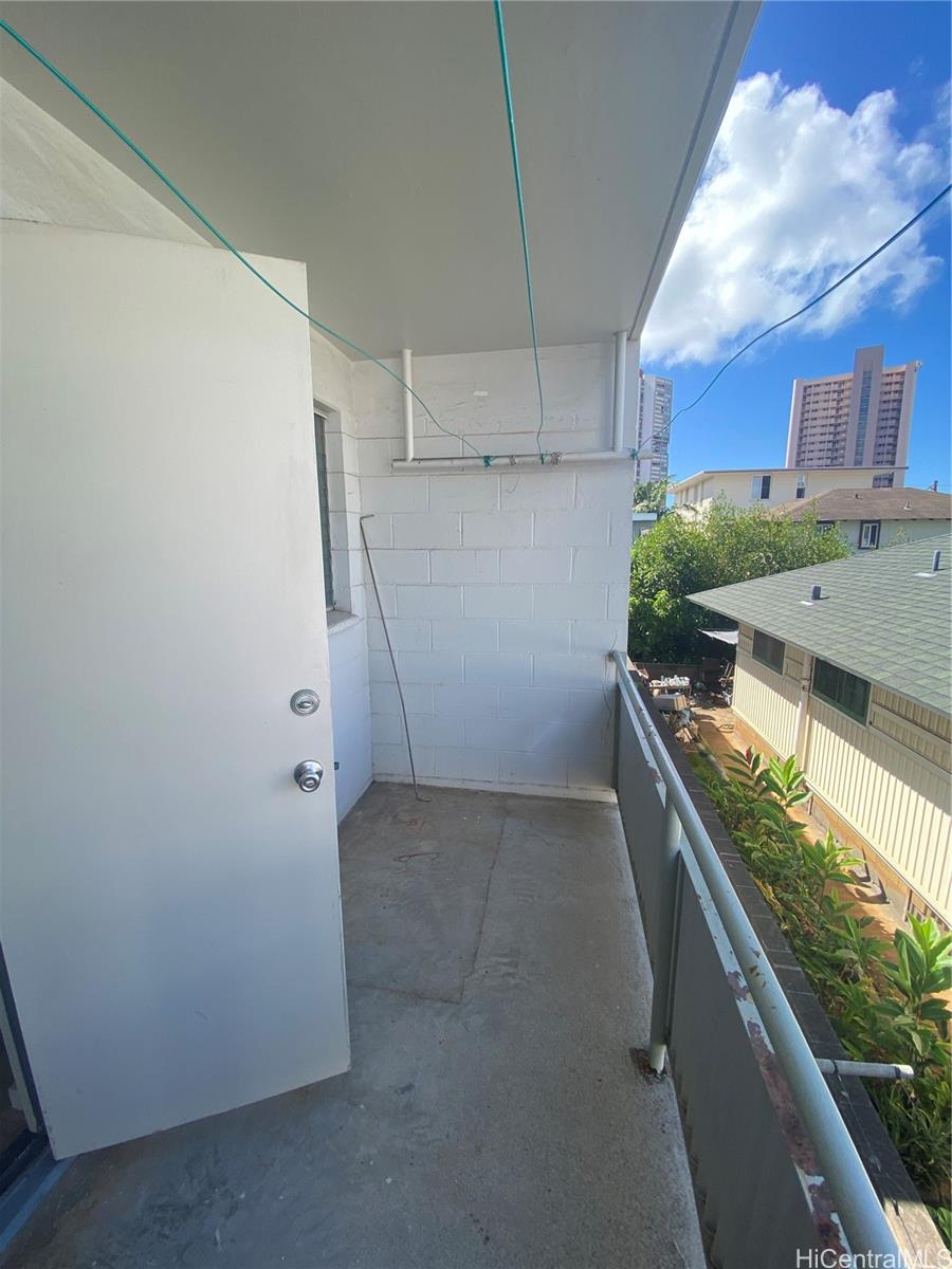 637 Coolidge Street Honolulu - Rental - photo 3 of 3