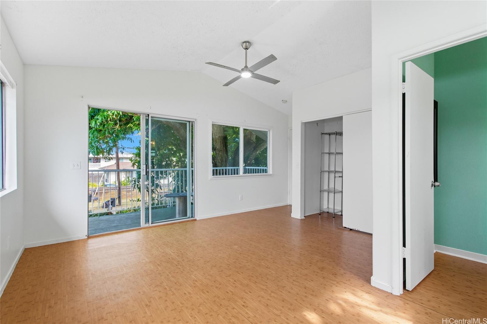 637  Kuaaina Way Coconut Grove, Kailua home - photo 13 of 25