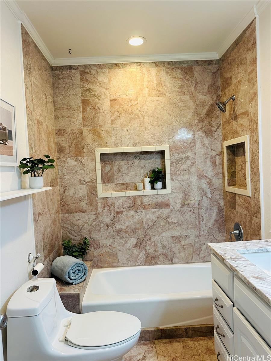 637  Kuaaina Way Coconut Grove, Kailua home - photo 8 of 25