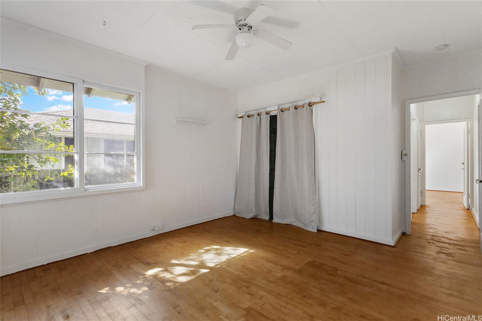 637  Kuaaina Way Coconut Grove, Kailua home - photo 9 of 24