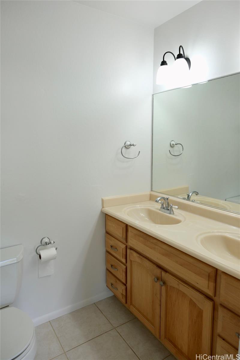 Moorings condo # 19, Honolulu, Hawaii - photo 19 of 24